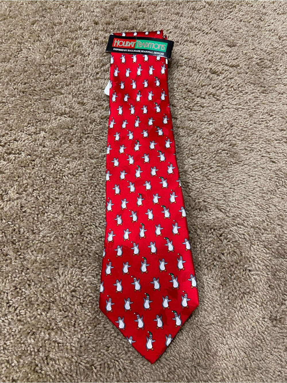 NWT Christmas Men's Tie Holiday Traditions By MMG All Silk Holiday Hallmark